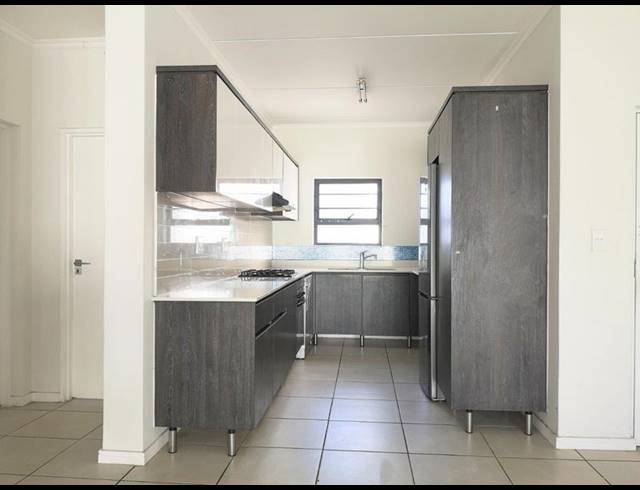 3 BEDROOM PROPERTY TO RENT IN SANDOWN